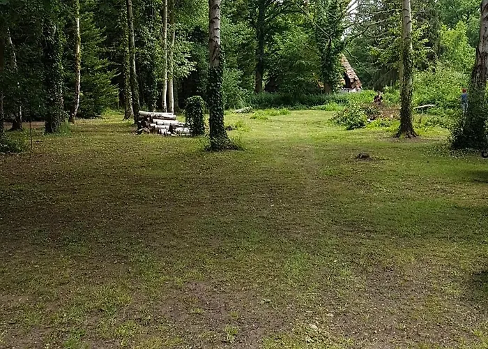 Chez Particuler Proche Du Circuit Quarto em Acomodações Particulares