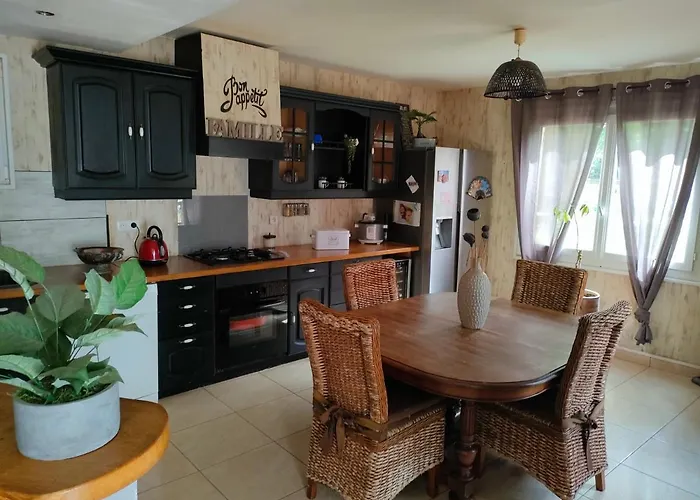 Chez Particuler Proche Du Circuit *